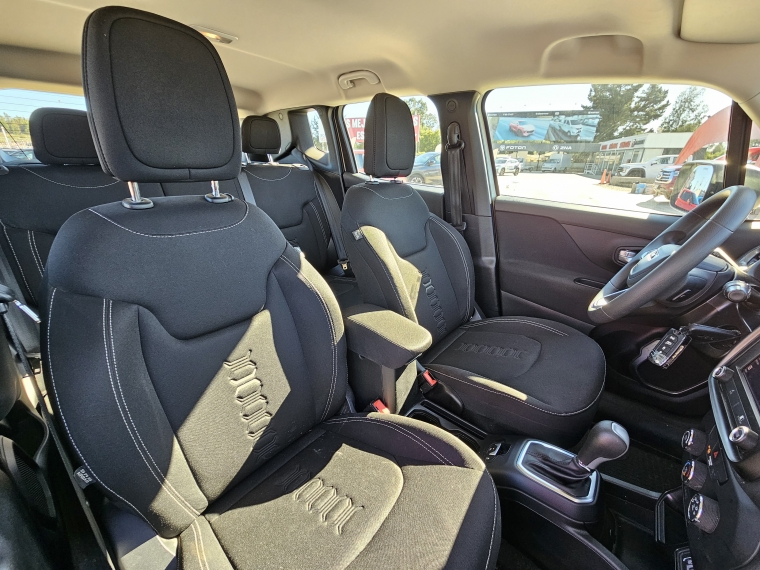 Jeep Renegade Renegade Sport 1.3 Aut 2024 Usado en Rosselot Usados