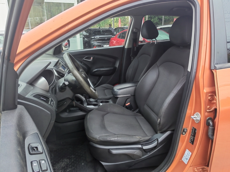 Hyundai Tucson Tucson Gl 2.0 Aut 2015 Usado en Rosselot Usados