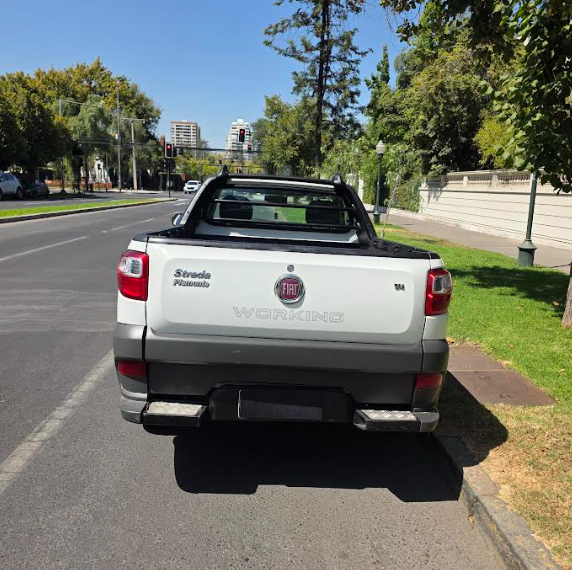 Fiat Strada Working 1.4 2016  Usado en Autos