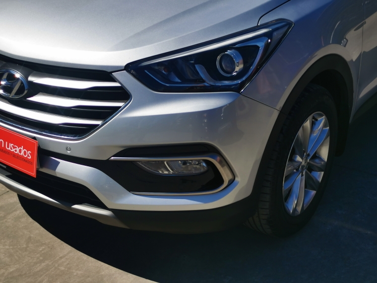 Hyundai Santa fe Santa Fe 2.4 2018 Usado en Rosselot Usados