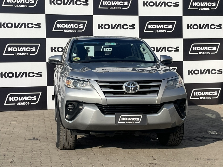 Toyota Fortuner Sr5 Lfc0 At 2018 Usado  Usado en Kovacs Usados