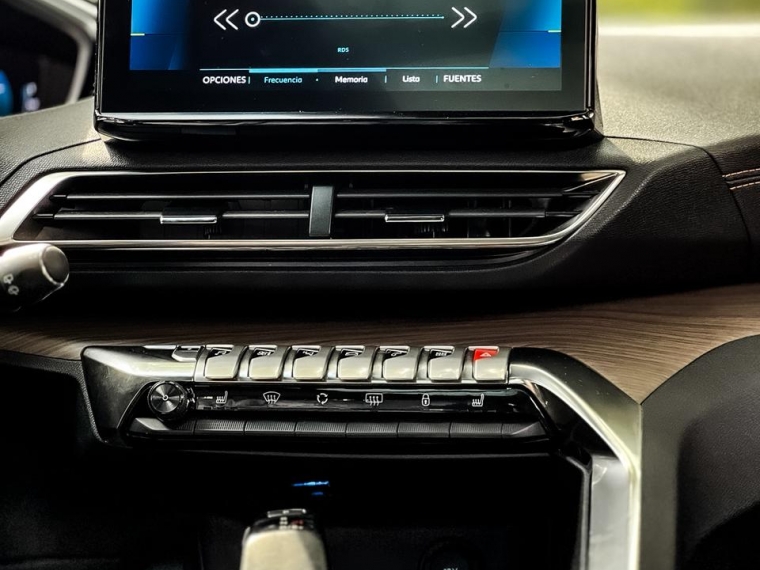 Peugeot 3008 1.6 Hybrid4 E-auto8 Gt. 2023 Usado en Autoadvice Autos Usados Peugeot 3008 1.6 Hybrid4 E-auto8 Gt. 2023 Usado en Autoadvice Autos Usados