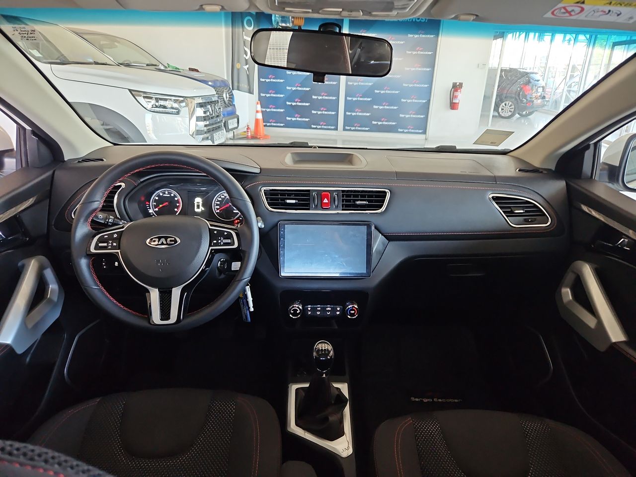 Jac Js2 Js2 Hatchback 1.5 2024 Usado en Usados de Primera - Sergio Escobar