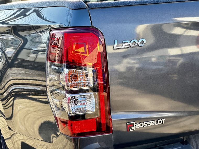 Mitsubishi L200 L200 Work 2.2 2024 Usado en Rosselot Usados