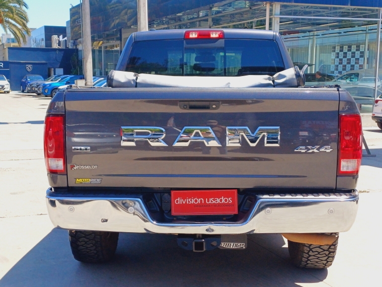 Ram 1500 1500 Quad Cab Slt Dcab 4x4 3.6 Aut 2019 Usado en Rosselot Usados