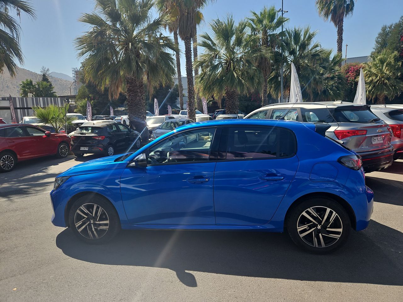 Peugeot 2008 2008 Puretech 130 Eat8 1.2 Aut 2023 Usado en Usados de Primera - Sergio Escobar