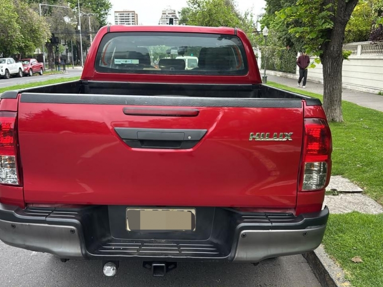 TOYOTA HILUX  Dcab DX 4x2 2.4cc - imagen 3
