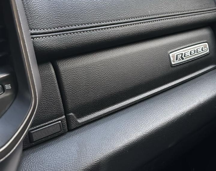 RAM 1500 REBEL CREW 4x4  5.7 AUT - imagen 13