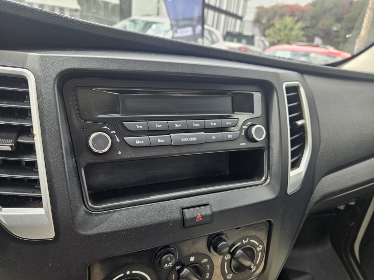 Kyc T3 1.5 Cabina Simple Mt 2023 Usado  Usado en Kovacs Usados