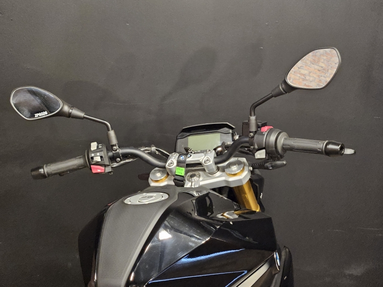 Bmw G 310 r . 2025 Usado en BMW Premium Selection