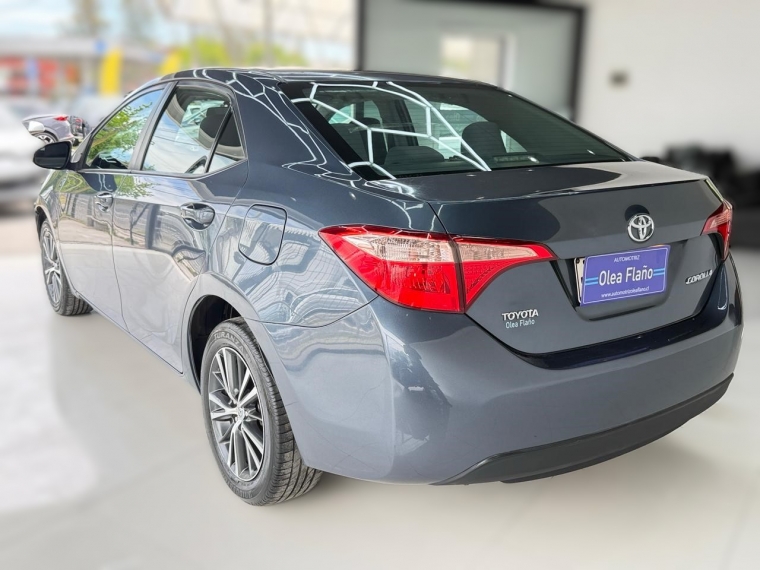 Toyota Corolla New Corolla Gl 1.8 2017 Usado en Automotriz Olea Flaño