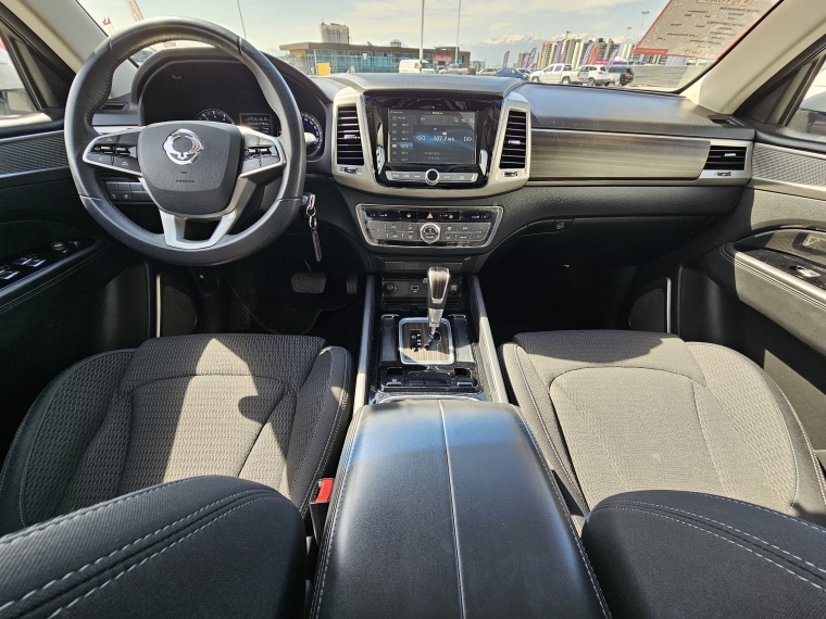 Ssangyong Rexton New Rexton 2.0 At 4x2 - Yrx111 Euro Vi 2019 Usado en Rosselot Usados