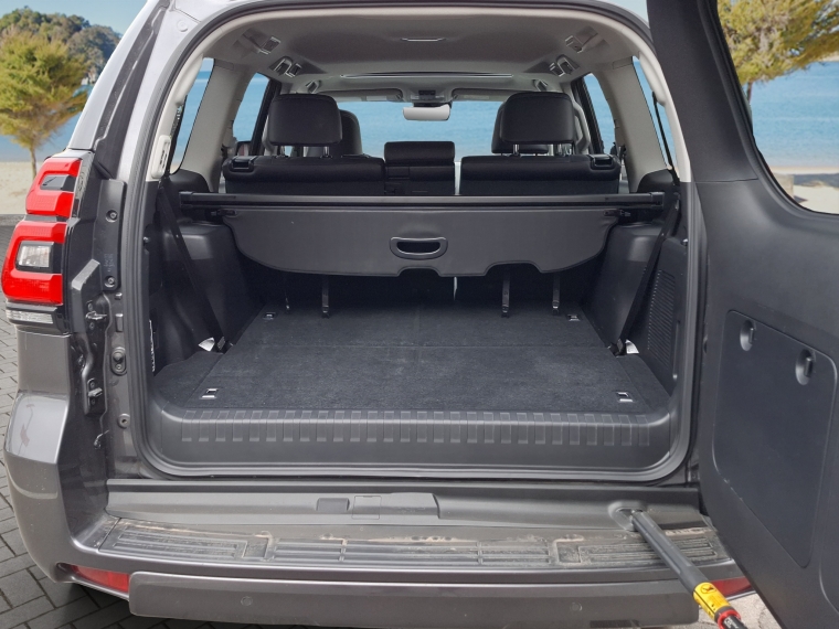 Toyota Land cruiser prado 4wd 4.0 At 2023 Usado Usado en BMW Premium Selection Toyota Land cruiser prado 4wd 4.0 At 2023 Usado Usado en BMW Premium Selection