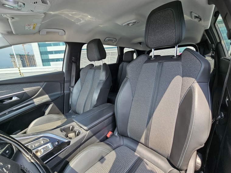 Peugeot 5008 5008 Allure Thp 165 Eat6 1.6 2021 Usado en Rosselot Usados
