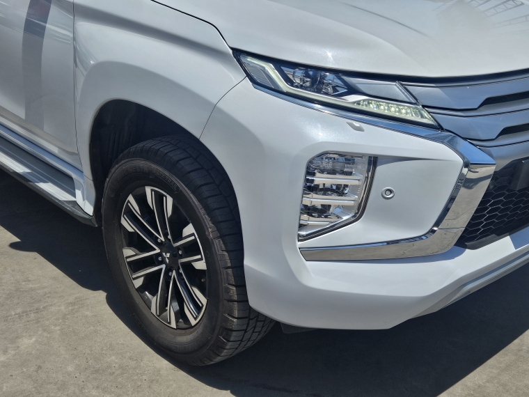 Mitsubishi Montero sport Montero Sport 2.4 4x2 2wd At 2021 Usado en Rosselot Usados