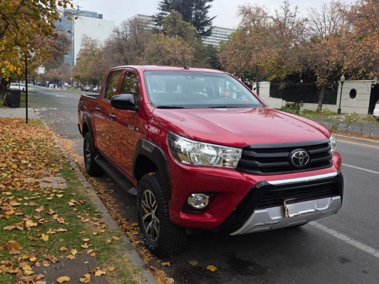TOYOTA HILUX DX 4X2 2.4 - imagen 2