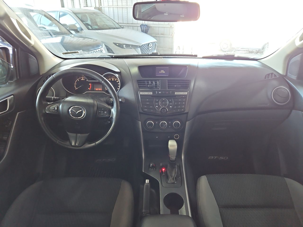 Mazda Bt-50 New Bt 50 Dcab Sdx 4x4 3.2 Aut 2018 Usado en Usados de Primera - Sergio Escobar
