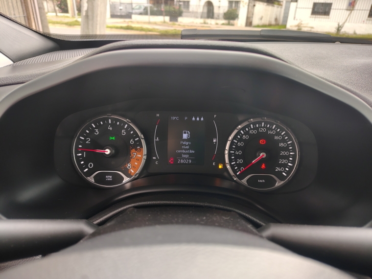 Jeep Renegade Renegade Sport Lx 1.8 Aut 2022 Usado en Rosselot Usados