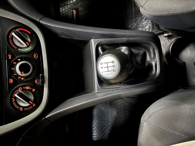Suzuki Celerio Glx 1.0l 5mt Ac 2016  Usado en Grass & Arueste