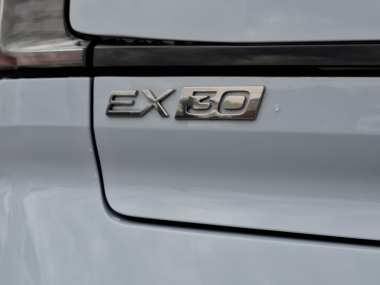 Volvo Ex30 E60 Ultra 2025 Usado Usado en Webautos.cl Volvo Ex30 E60 Ultra 2025 Usado Usado en Webautos.cl