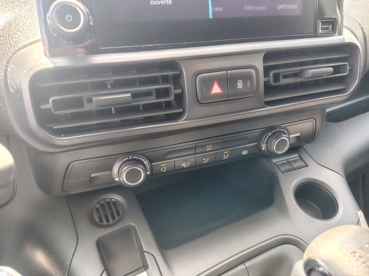 Peugeot Partner Partner L2 Bluehdi 100 2023 Usado en Rosselot Usados