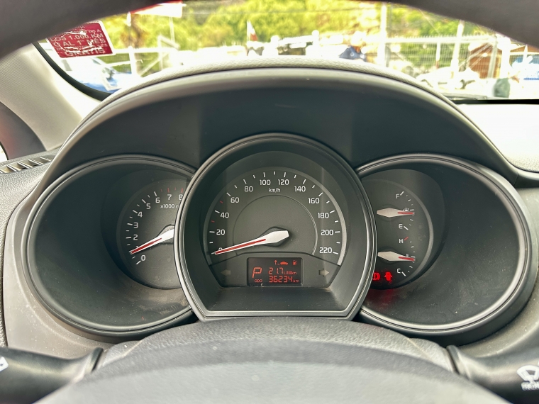 Kia Rio 5 Rio 5 C Ex 1.4l 6at Ci Full - 2080 2014 Usado en Rosselot Usados