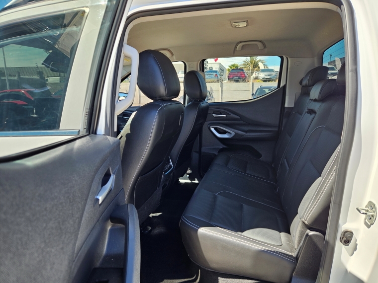 Peugeot Landtrek — foto 8 de 19