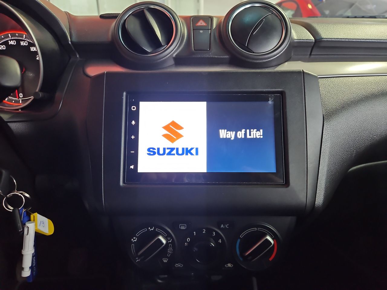 Suzuki Swift Swift 4x2 1.2 2023 Usado en Usados de Primera - Sergio Escobar