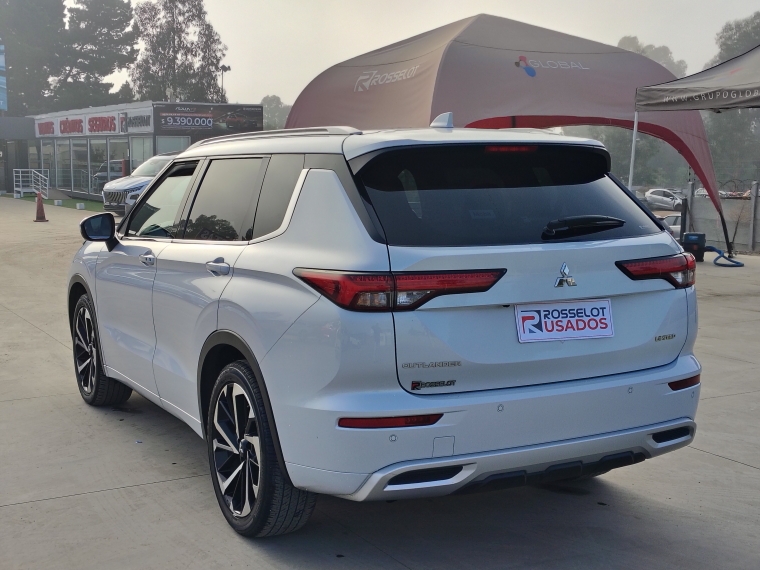 Mitsubishi New outlander Outlander Gls Ltd 4x4 2.5 Aut 2024 Usado en Rosselot Usados