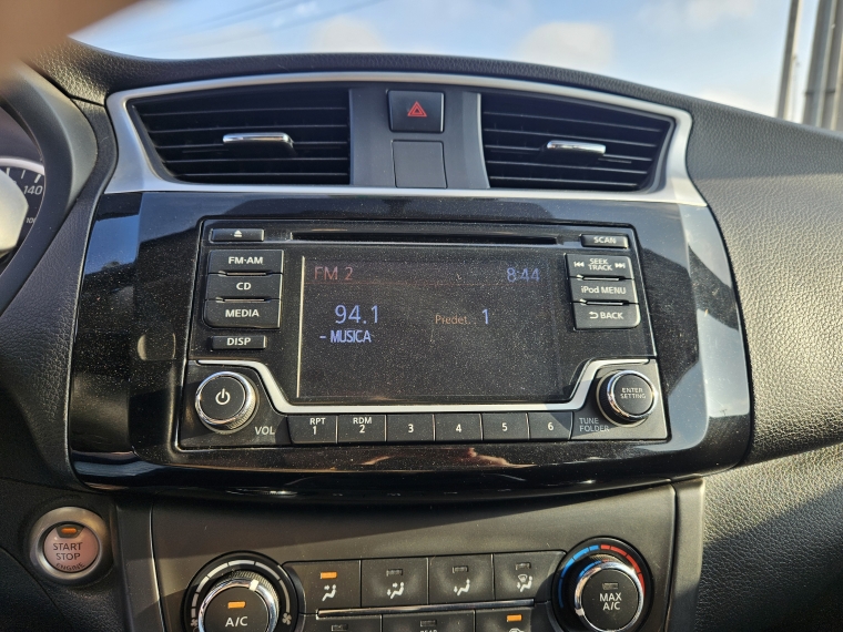 Nissan Sentra 1.8 Advance Mt 2020 Usado  Usado en Kovacs Usados