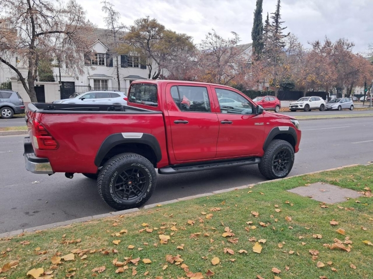 TOYOTA HILUX DX 4X4 2.4 - imagen 8