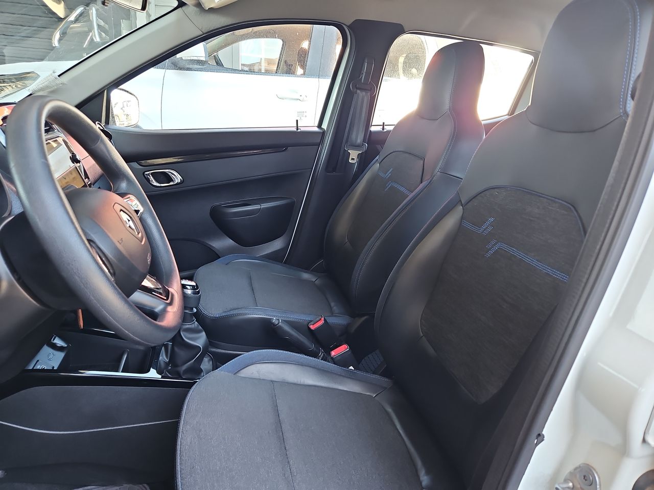 Renault Kwid Kwid Hb Mt 1.0 2023 Usado en Usados de Primera - Sergio Escobar