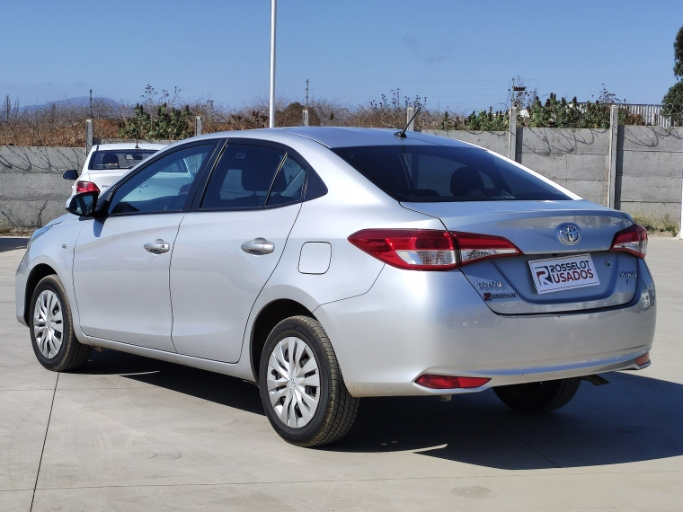 Toyota Yaris sedan Yaris Sedan Otto 1.5 2022 Usado en Rosselot Usados