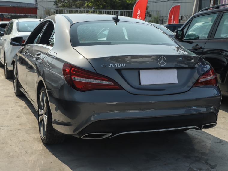 Mercedes benz Cla 180 Cla 180 1.6 Aut 2018  Usado en Guillermo Morales Usados