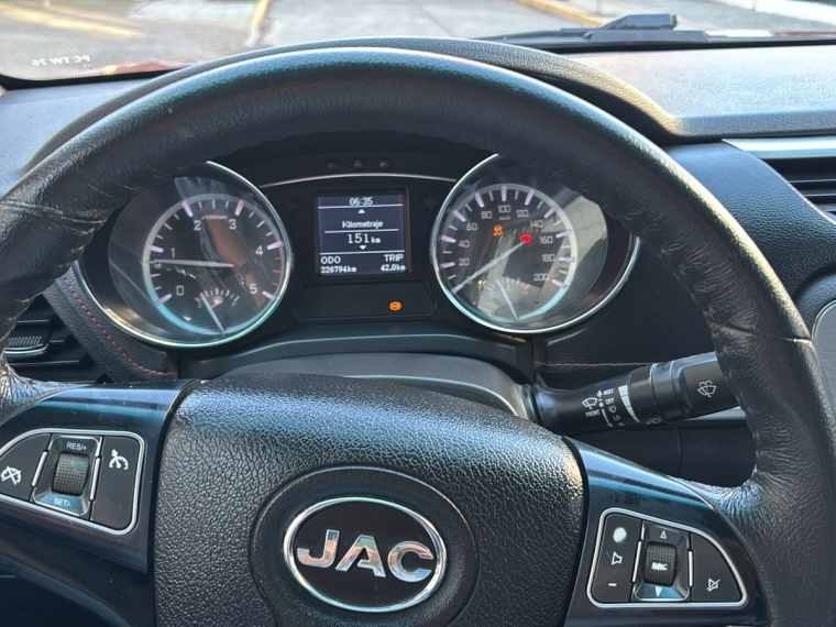 JAC T8 Ce2.0Cc — foto 12 de 12