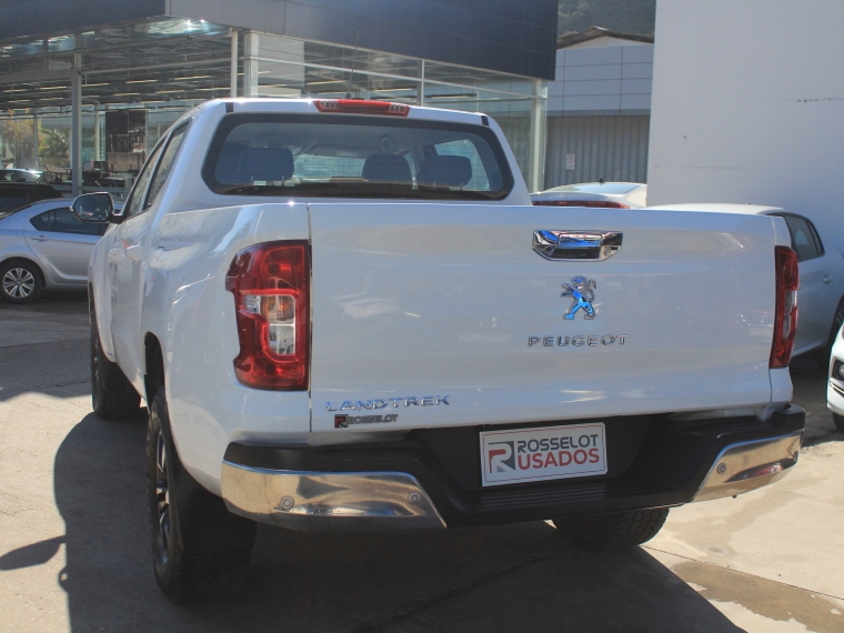 Peugeot Landtrek Landtrek Active Hdi 150 4x2 2023 Usado en Rosselot Usados
