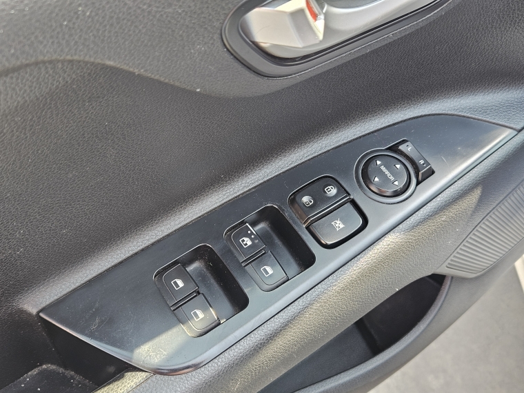 Kia Rio 5 Rio 5 Ex 1.4 2018 Usado en Rosselot Usados