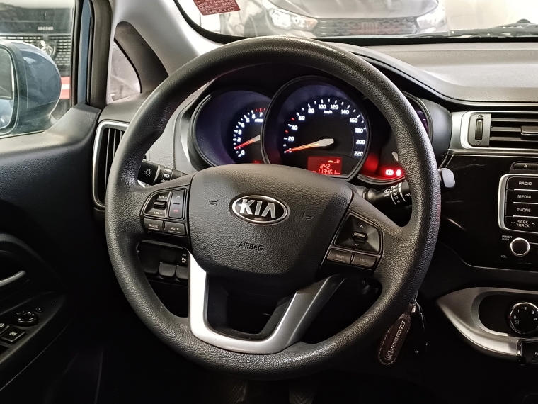 Kia Rio 5 Rio 5 Ex 1.4l 6mt Dab Abs - 1644 2016 Usado en Rosselot Usados