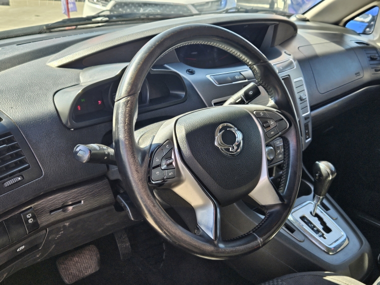 Ssangyong Stavic Stavic Xdi 4x2 At 2.2 - Rd201 Euro Vi 2019 Usado en Rosselot Usados