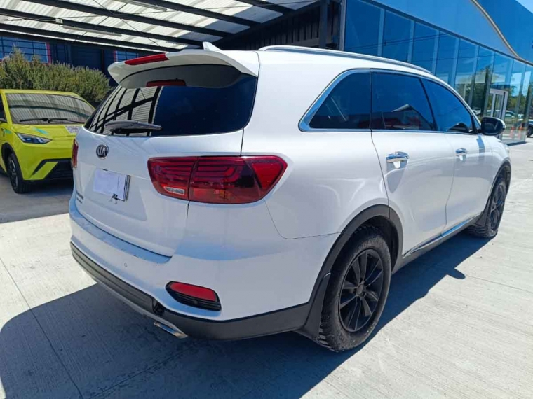 Kia Sorento Ex 2.4 2021 Usado  Usado en Webautos.cl