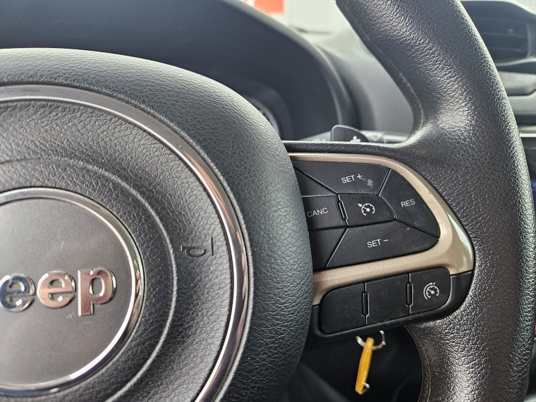Jeep Renegade Renegade Sport 4x2 At 2018 Usado en Rosselot Usados