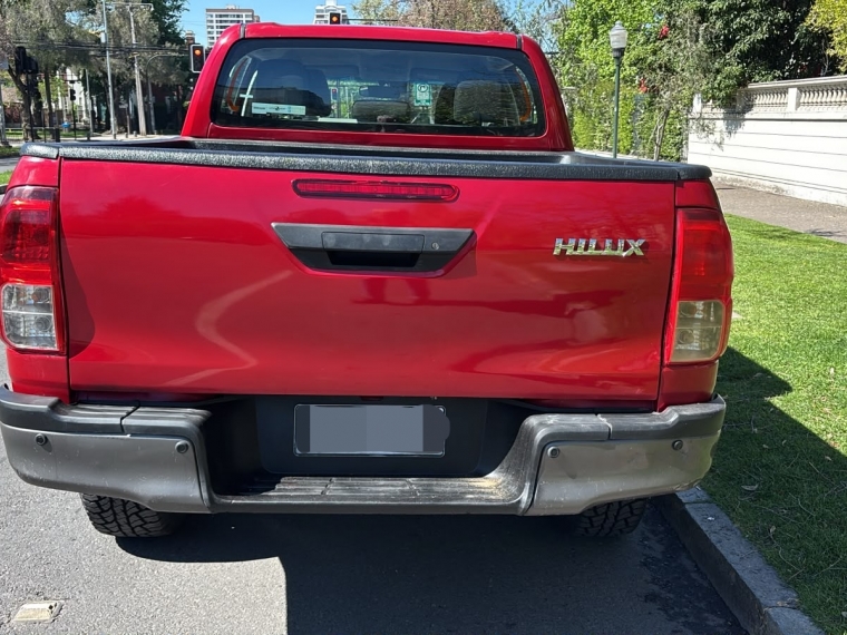 TOYOTA HILUX  Dcab DX 4x4 2.4cc - imagen 5