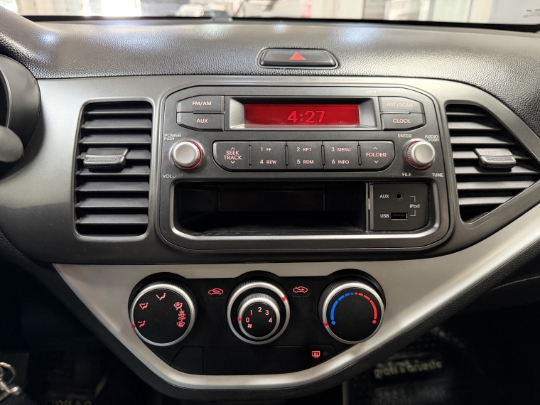 Kia Morning Ex 1.2l 5mt S/ac 2015  Usado en Grass & Arueste