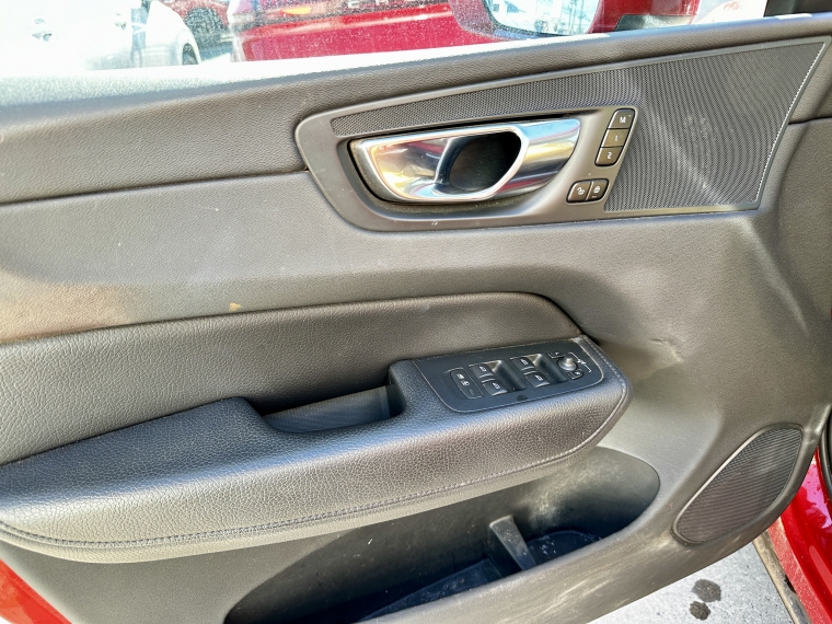 Volvo Xc60 Xc60 4x4 2.0 Aut 2021 Usado en Rosselot Usados