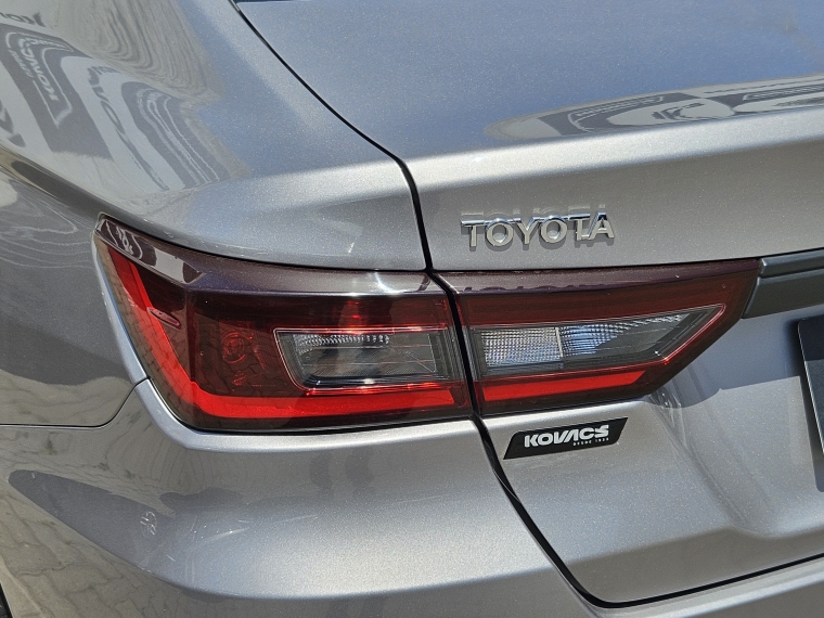 Toyota Yaris 1.5 E Sedan Mt 2023 Usado  Usado en Kovacs Usados