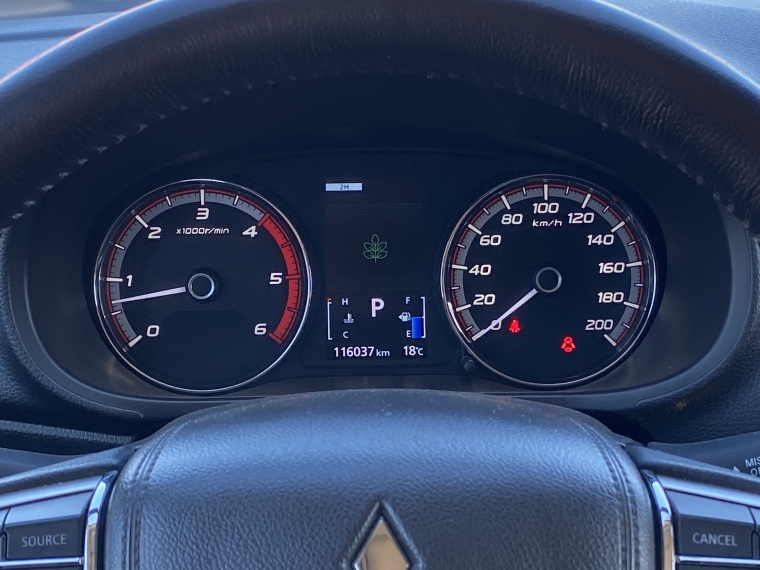 Mitsubishi L200 L200 Dakar Hp Dcab 4x4 2.4 Aut 2023 Usado en Rosselot Usados