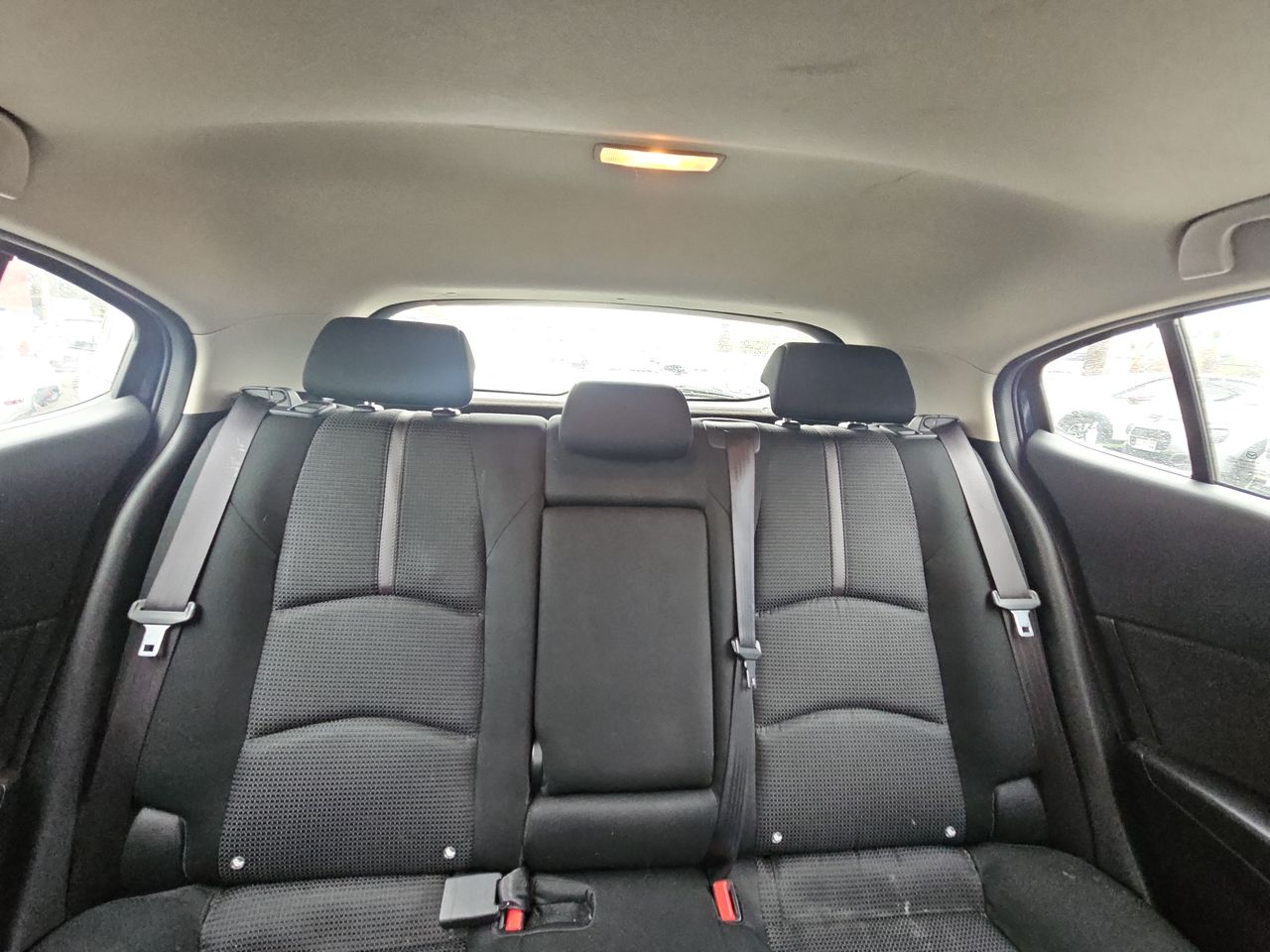 Mazda 3 New 3 Hb 2.0 Aut. 2018 Usado en Usados de Primera - Sergio Escobar
