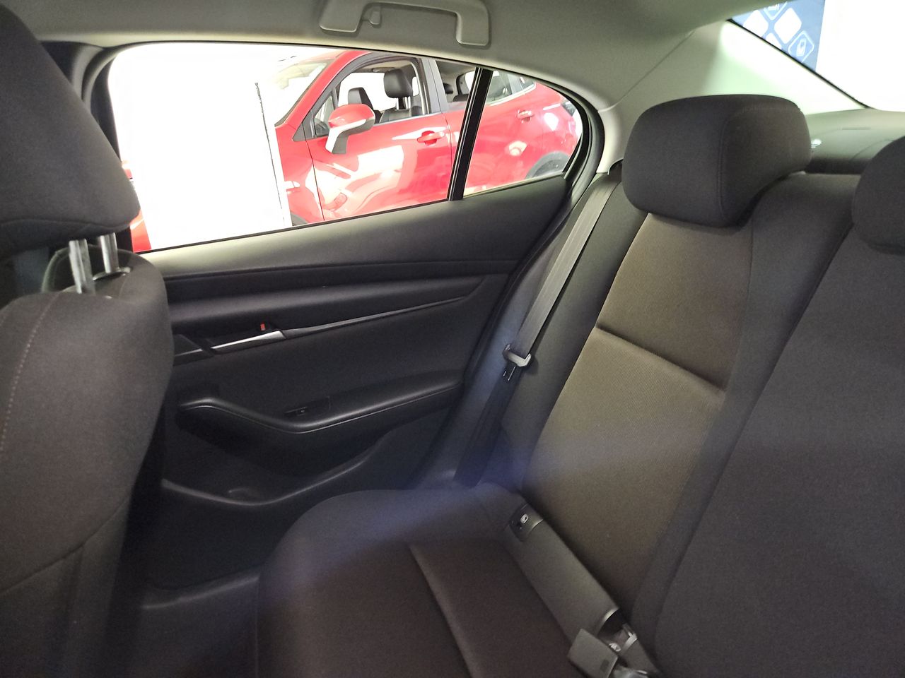 MAZDA 3 3 SDN 2.0 - 2024