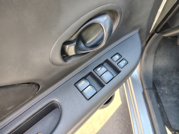 Nissan March March Drive Mt 4x2 1.6 Klb137** 2020 Usado en Rosselot Usados