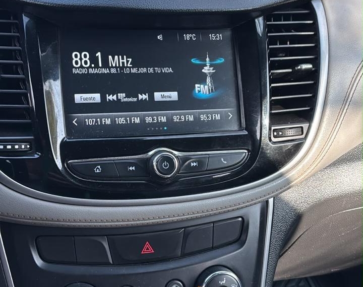 Chevrolet Tracker — foto 11 de 14